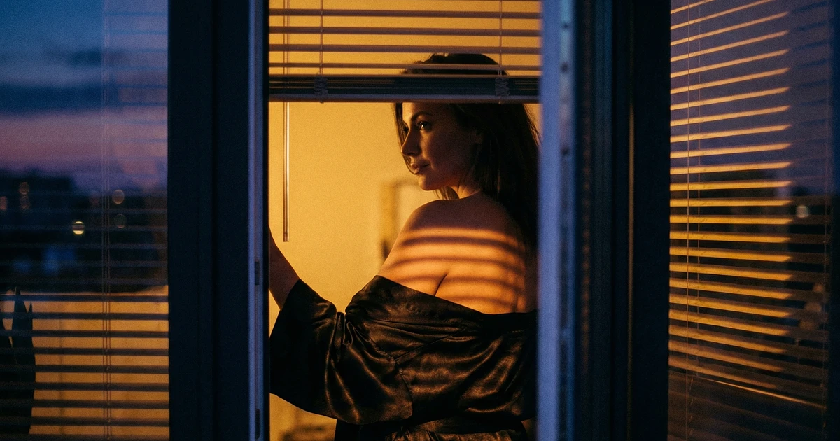 Voyeurism and Exhibitionism: The Complete Guide for Curious Couples